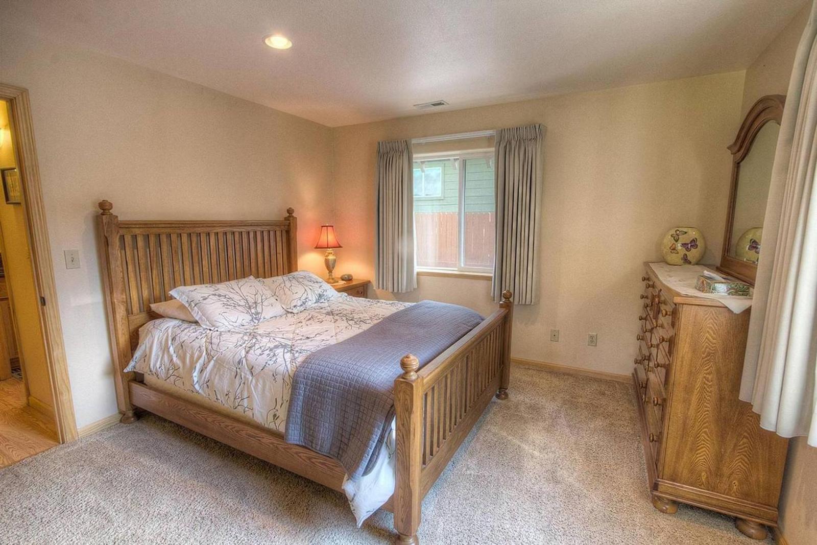 Meadow Lake Lodge by Lake Tahoe Accommodations Main image 2